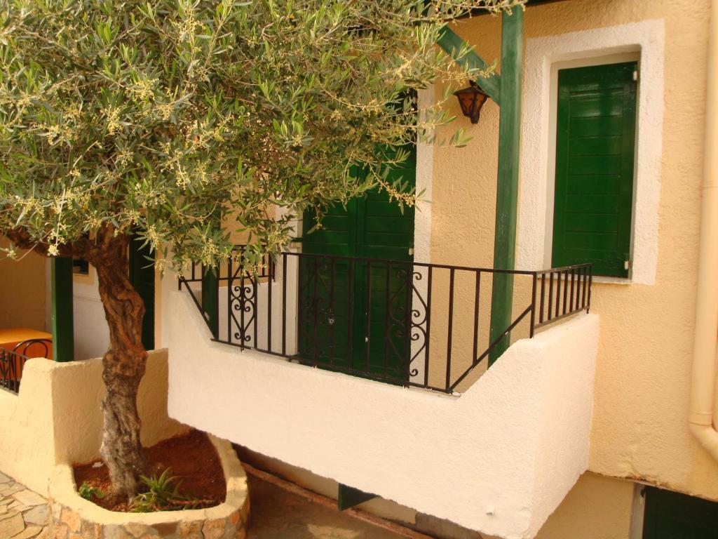 Maria Flora Apartments Crete Island Exterior photo