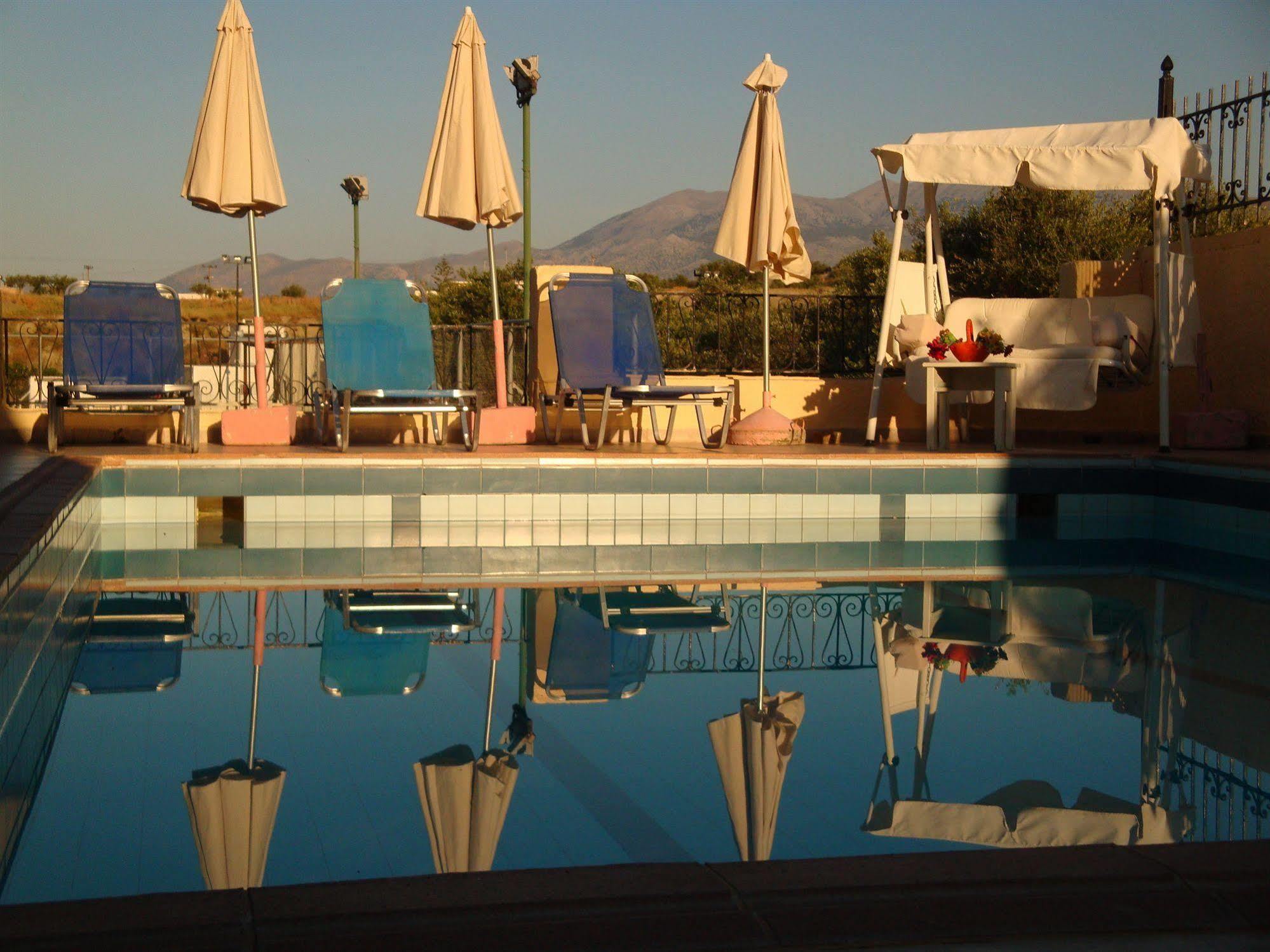 Maria Flora Apartments Crete Island Exterior photo
