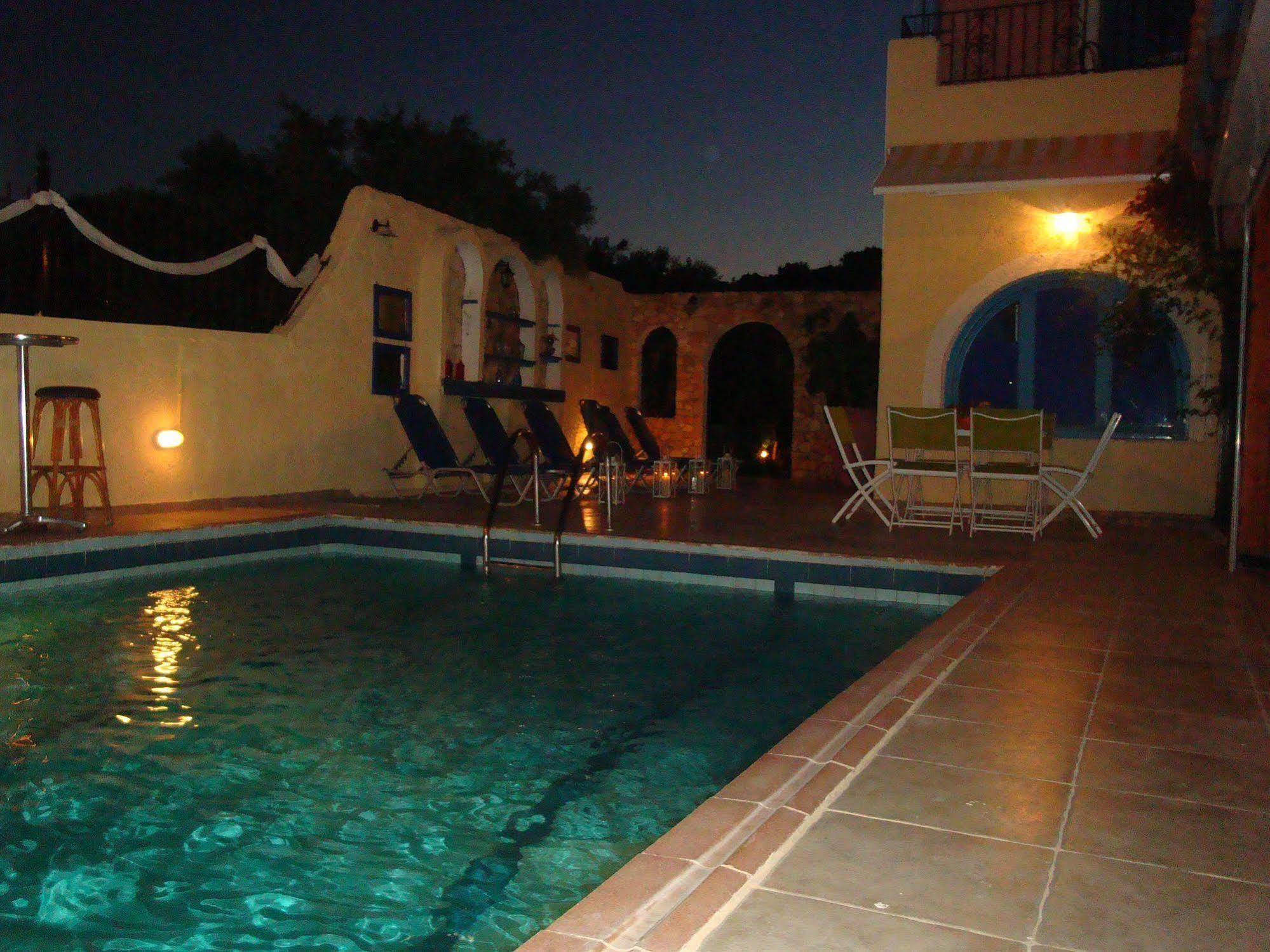 Maria Flora Apartments Crete Island Exterior photo