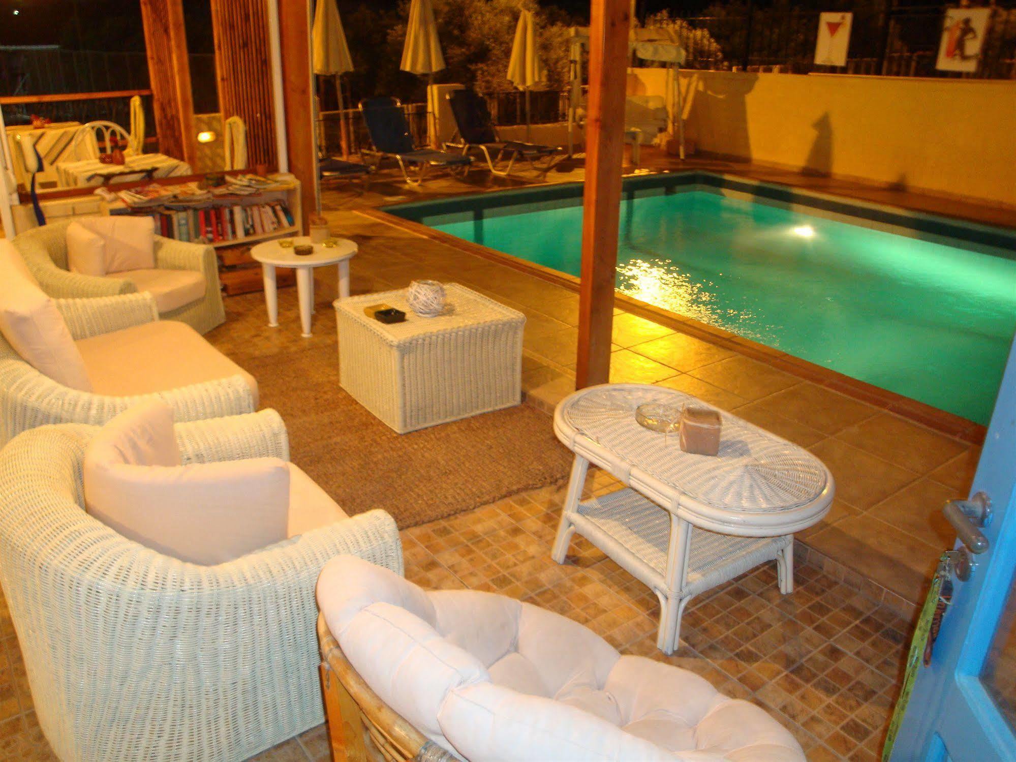 Maria Flora Apartments Crete Island Exterior photo